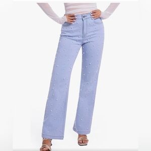 NWT Pearl Embellished Jeans Size 2 Stretchy